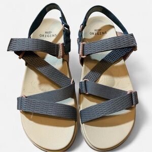 Earth Origins Women's Gray Strappy Sandals